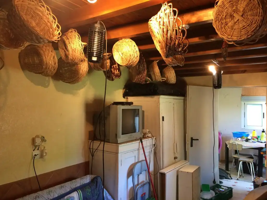Finca rústica en venta en Cubillos del Sil con Jardín privado, Terraza y Amueblado