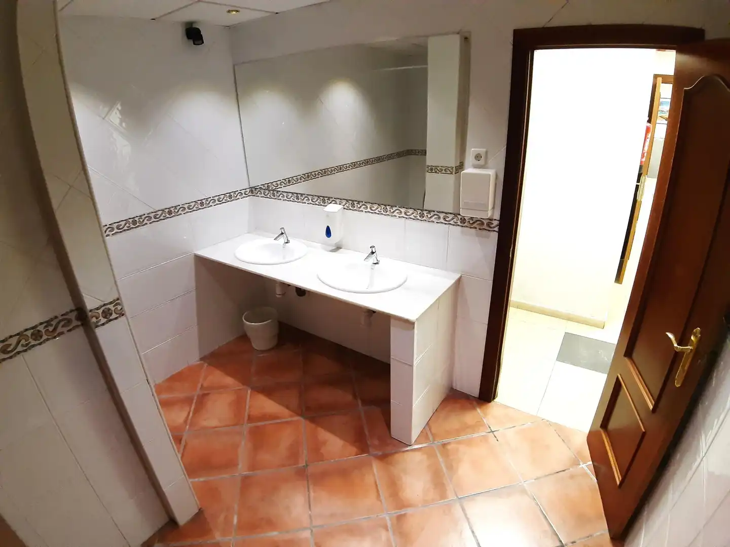 Local comercial en venda a Calahonda, imagen 39
