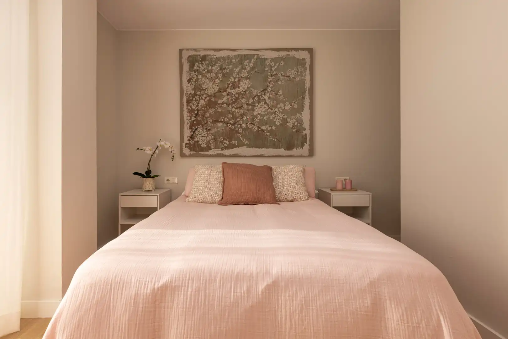 Schlafzimmer von Wohnung zum Verkauf in Badalona mit Klimaanlage, Heizung und Privatgarten