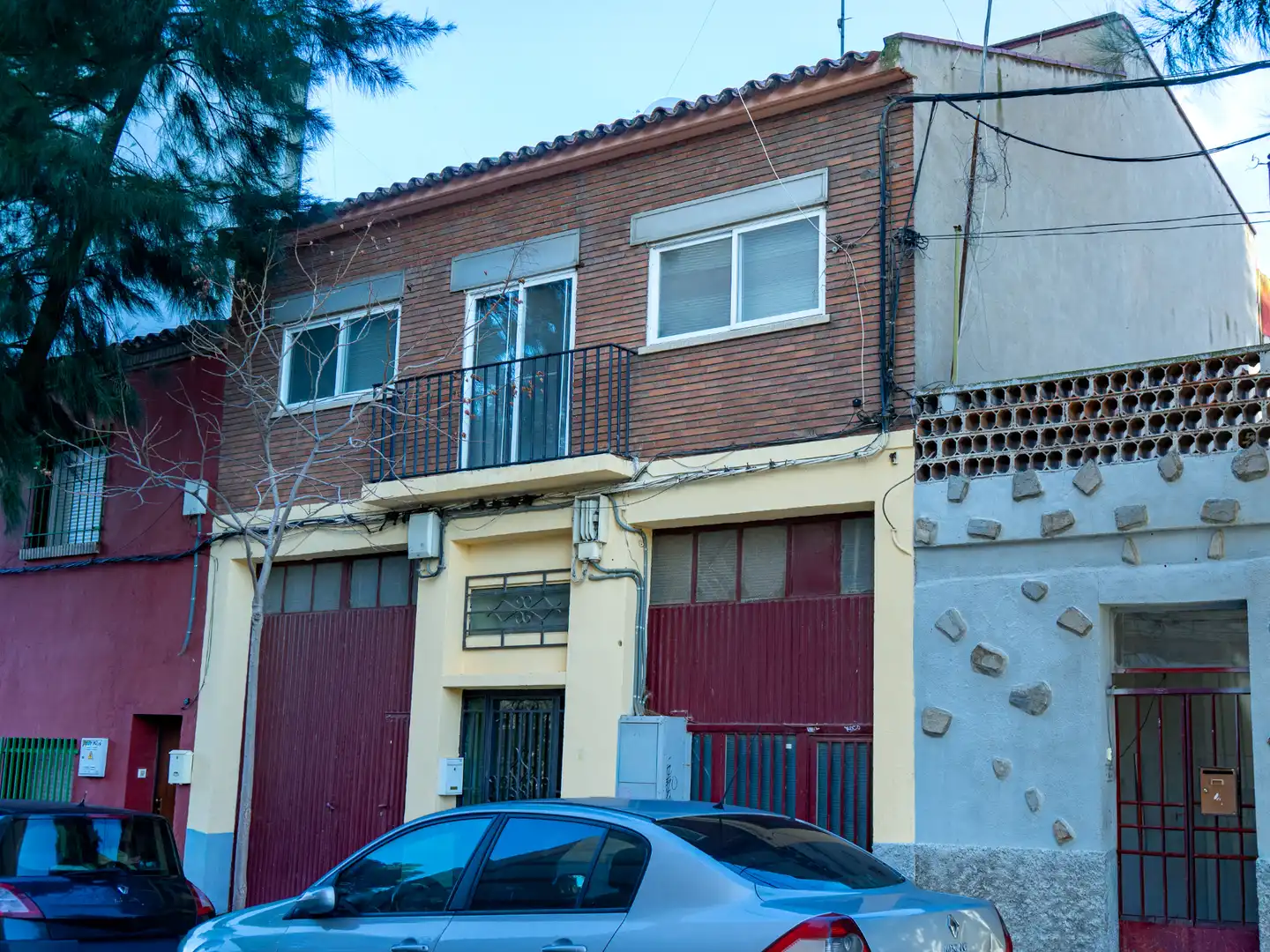 Vista exterior de Casa o xalet en venda en Zaragoza amb Calefacció