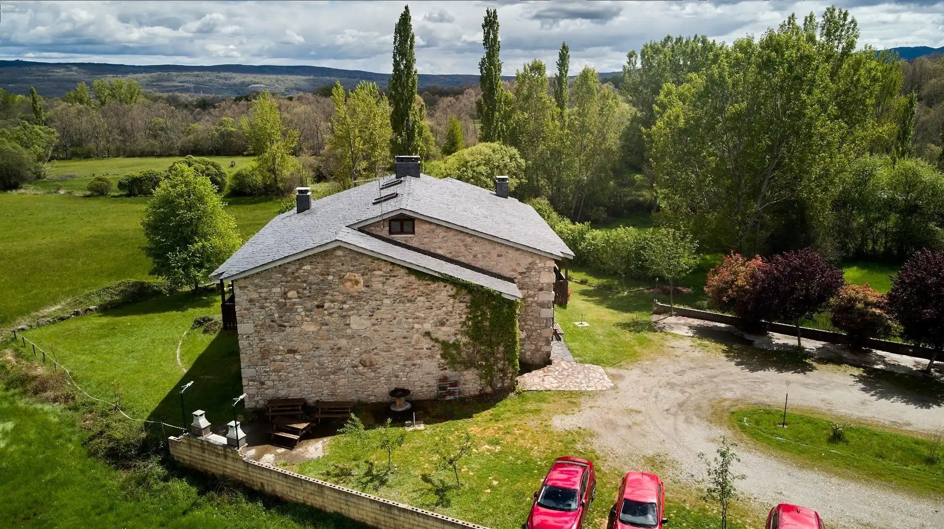 Vista exterior de Finca rústica en venta en Cobreros con Aire acondicionado, Calefacción y Jardín privado