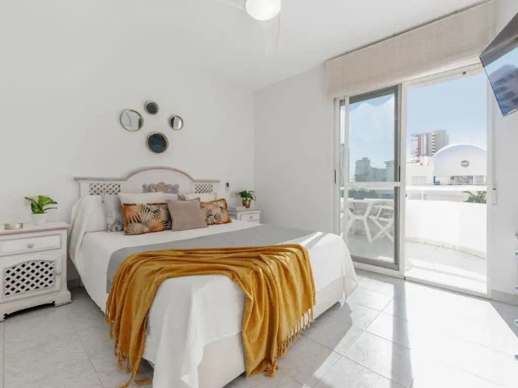 Bedroom of Attic for sale in El Campello  with Air Conditioner, Terrace and Internet