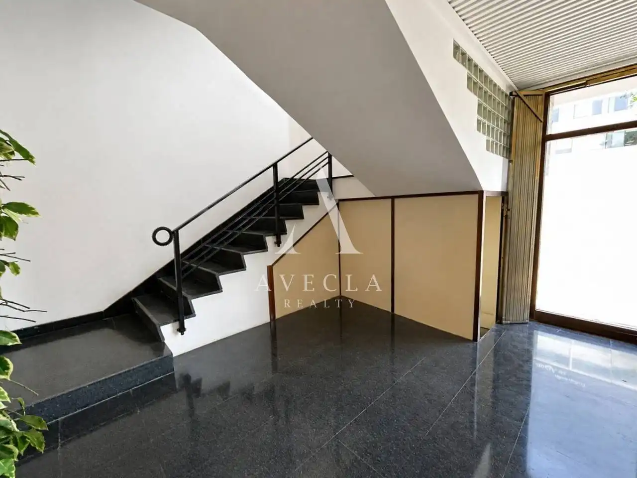 Nave industrial de alquiler en Cornellà de Llobregat