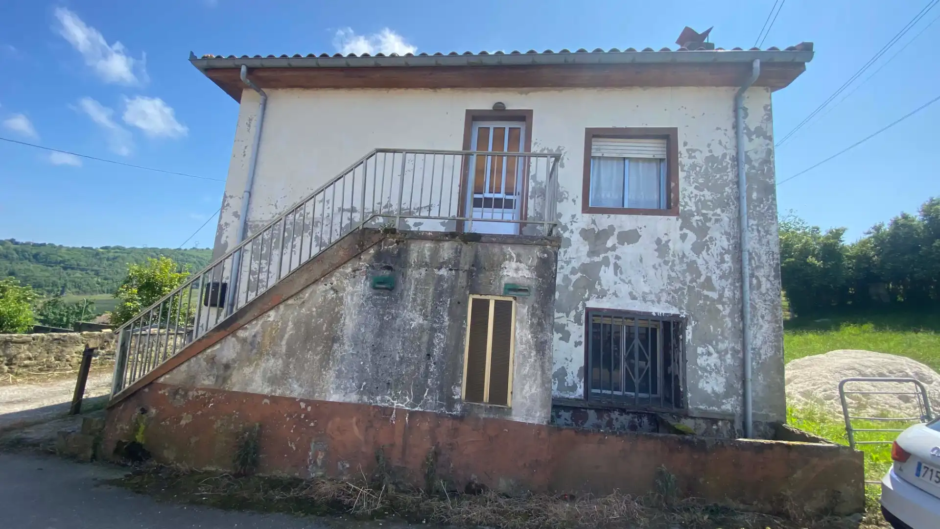 Vista exterior de Casa o chalet en venta en Langreo con Calefacción, Terraza y Balcón