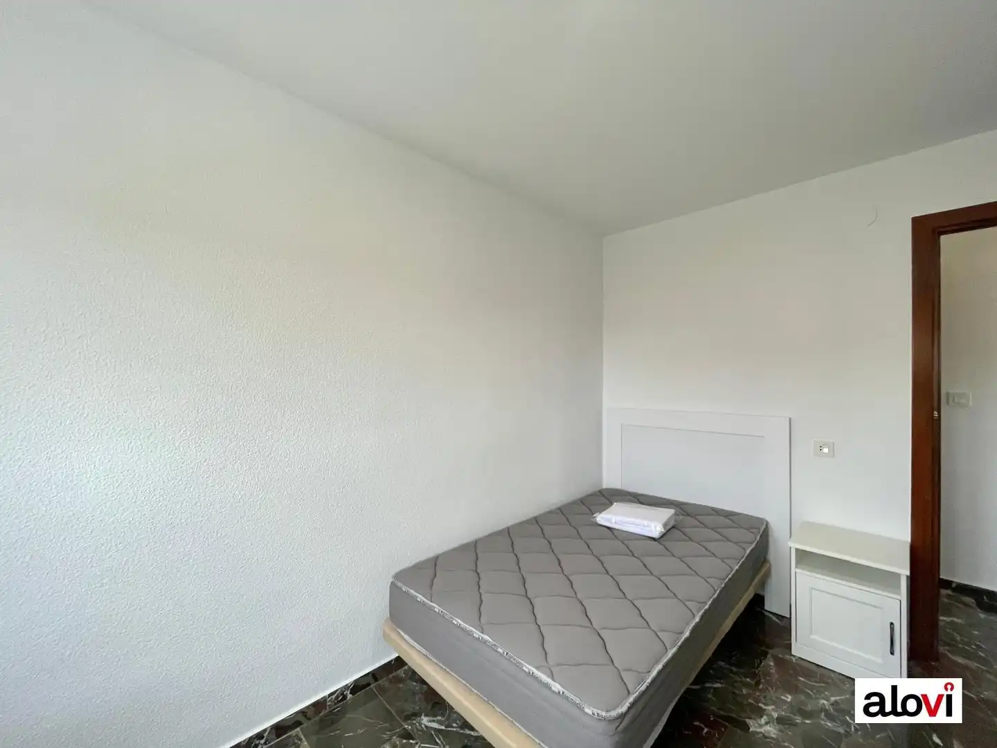 Bedroom of Flat for rent in Granada  with Furnished and Balcony