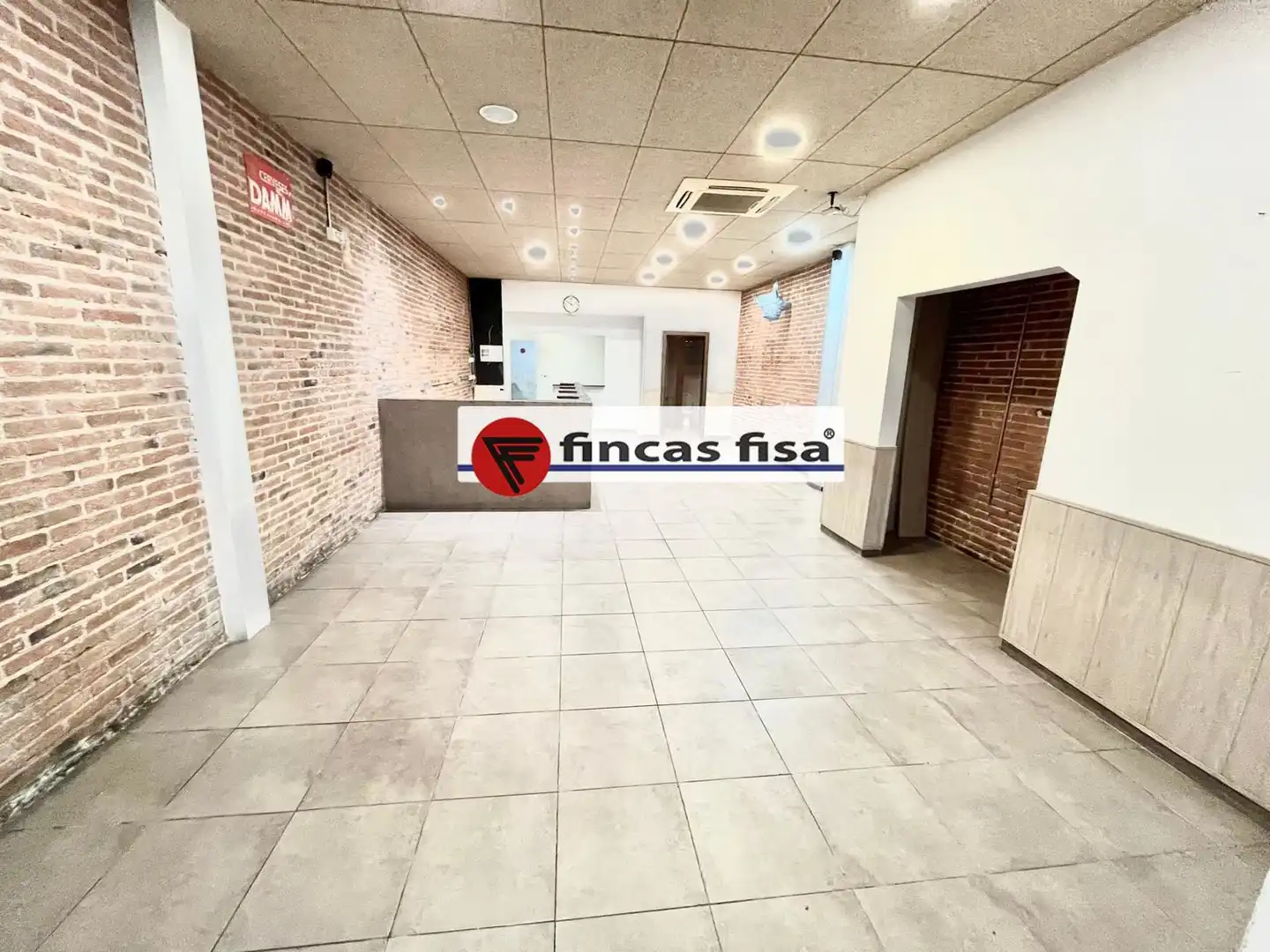Local comercial en venda a Centre - Nucli Antic, imagen 12