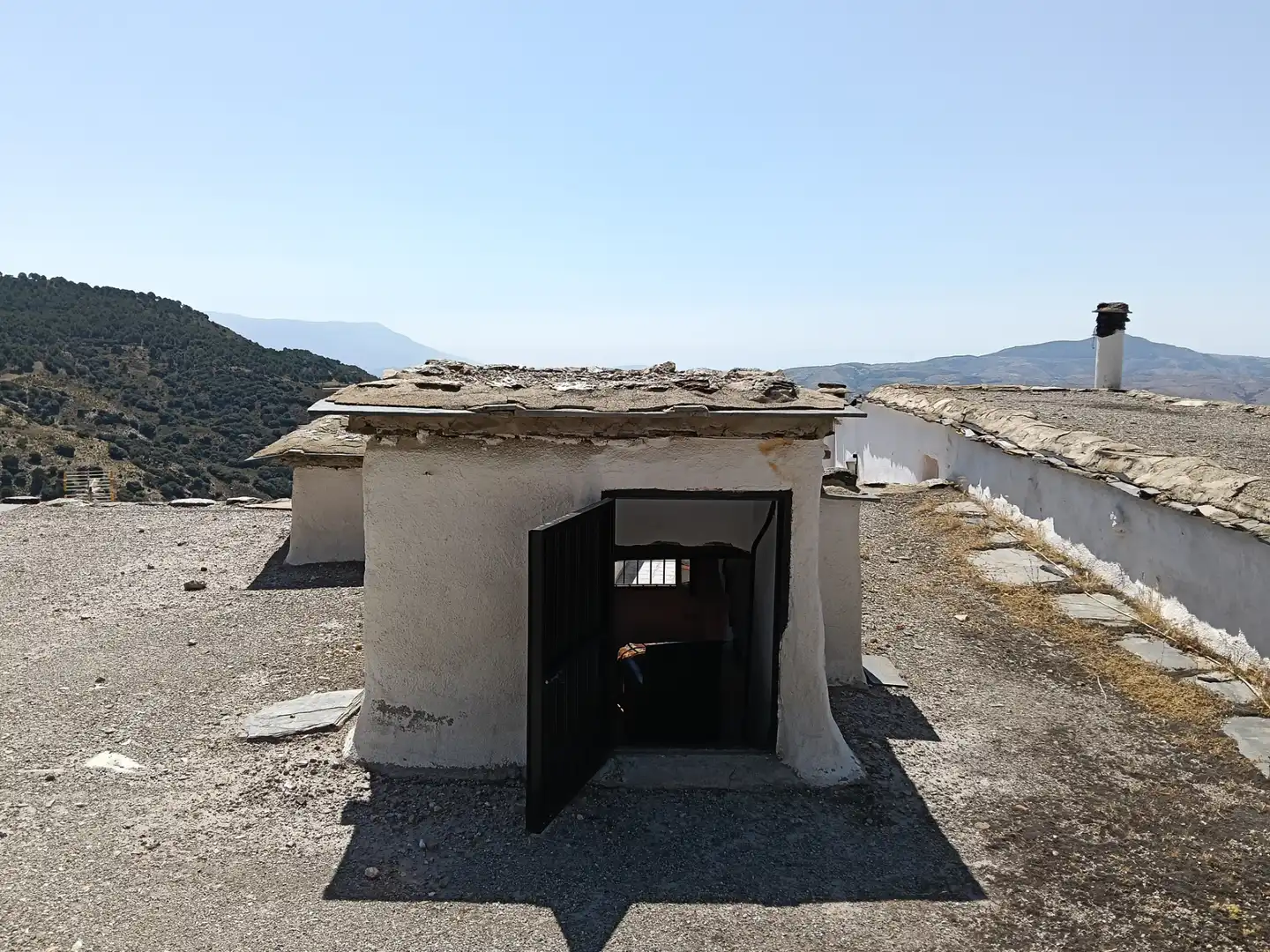 Vista exterior de Finca rústica en venda en Bérchules amb Calefacció, Terrassa i Moblat