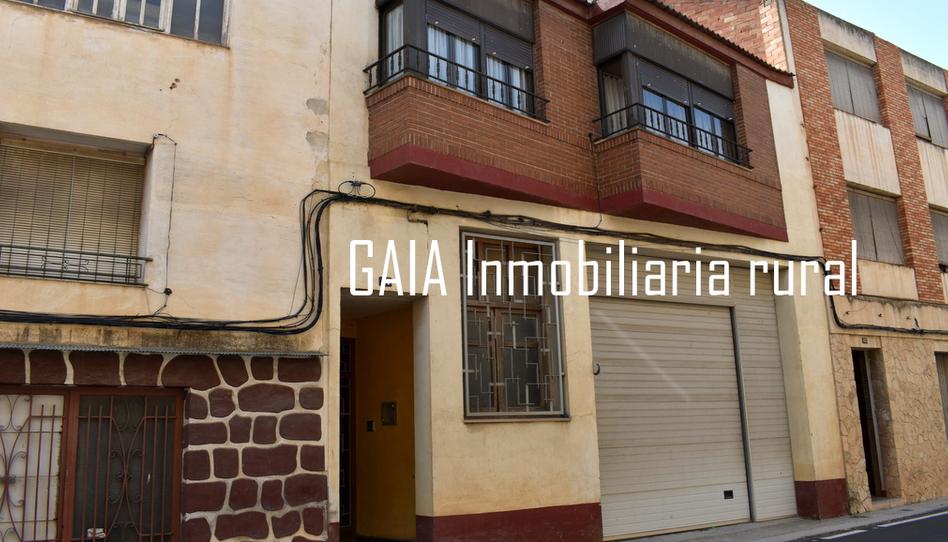 Foto 1 de Casa adosada en venda a Maella, Zaragoza