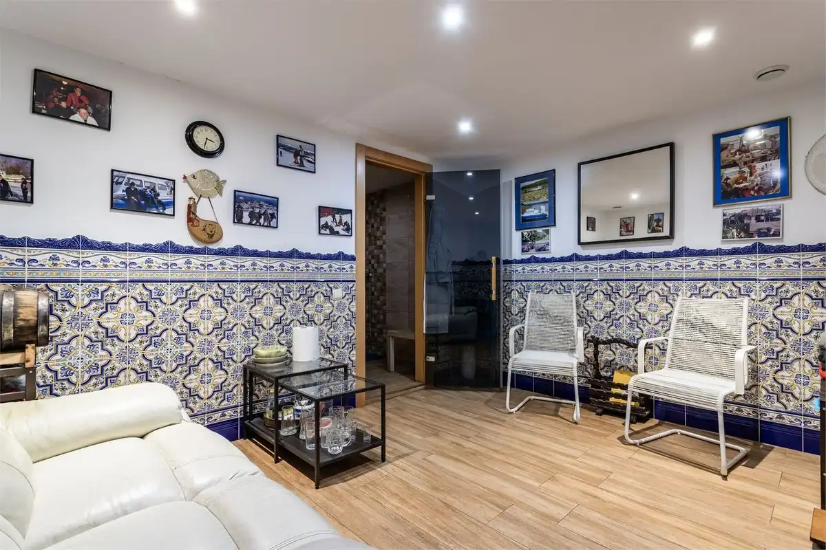 Sala de estar de Casa adosada en venta en Benalmádena con Amueblado