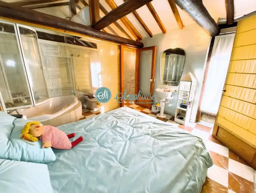 Bedroom of Flat for sale in Segovia  with Heating