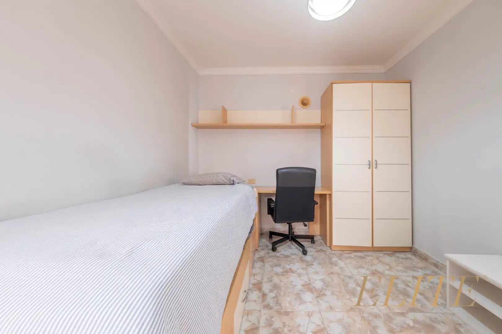 Dormitori de Casa adosada en venda en San Bartolomé de Tirajana amb Aire condicionat, Terrassa i Moblat