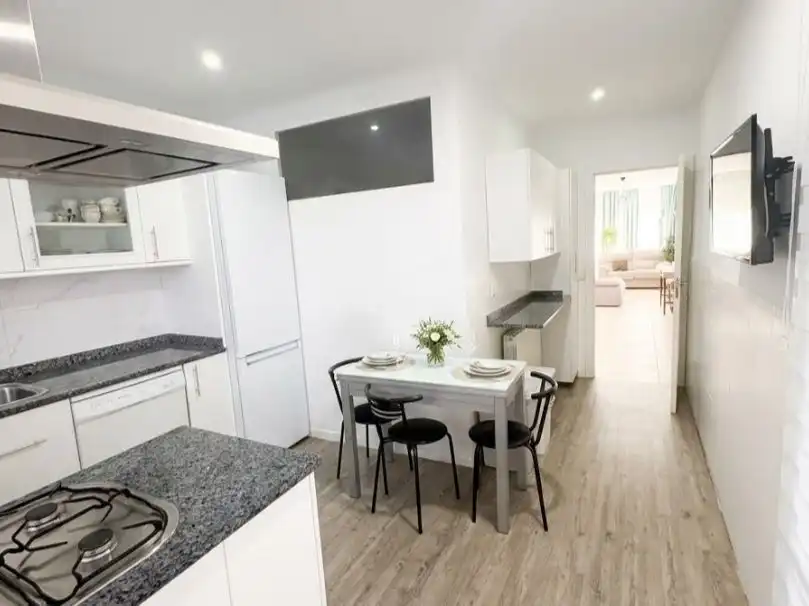 Kitchen of Houses for sale in Sevilla la Nueva  with Air Conditioner, Heating and Private garden