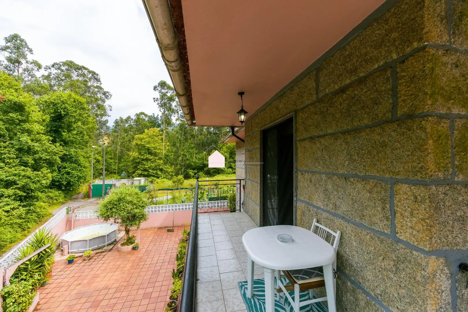 Terraza de Casa o chalet en venta en Gondomar con Calefacción, Jardín privado y Trastero