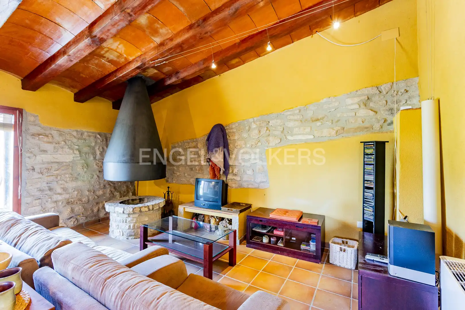 Sala de estar de Casa o chalet en venta en Bellprat con Calefacción, Parquet y Terraza