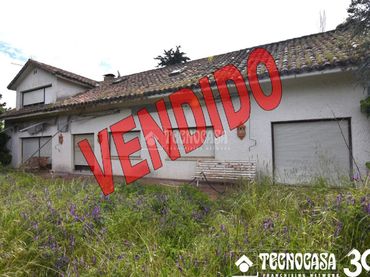 Casa amb jardí en venda a El Bosque