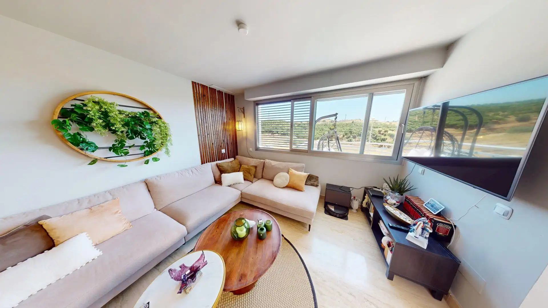 Wohnzimmer von Wohnung zum Verkauf in Mijas mit Klimaanlage, Heizung und Privatgarten