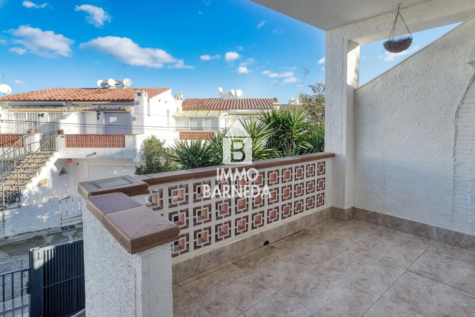 Vista exterior de Casa o chalet en venta en Roses con Jardín privado, Terraza y Trastero