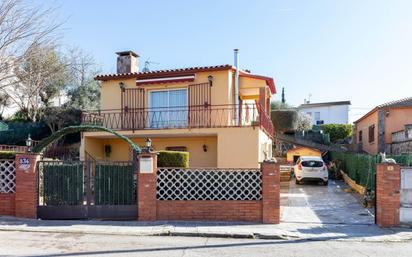 Vista exterior de Casa o xalet en venda en Lliçà d'Amunt amb Calefacció i Terrassa