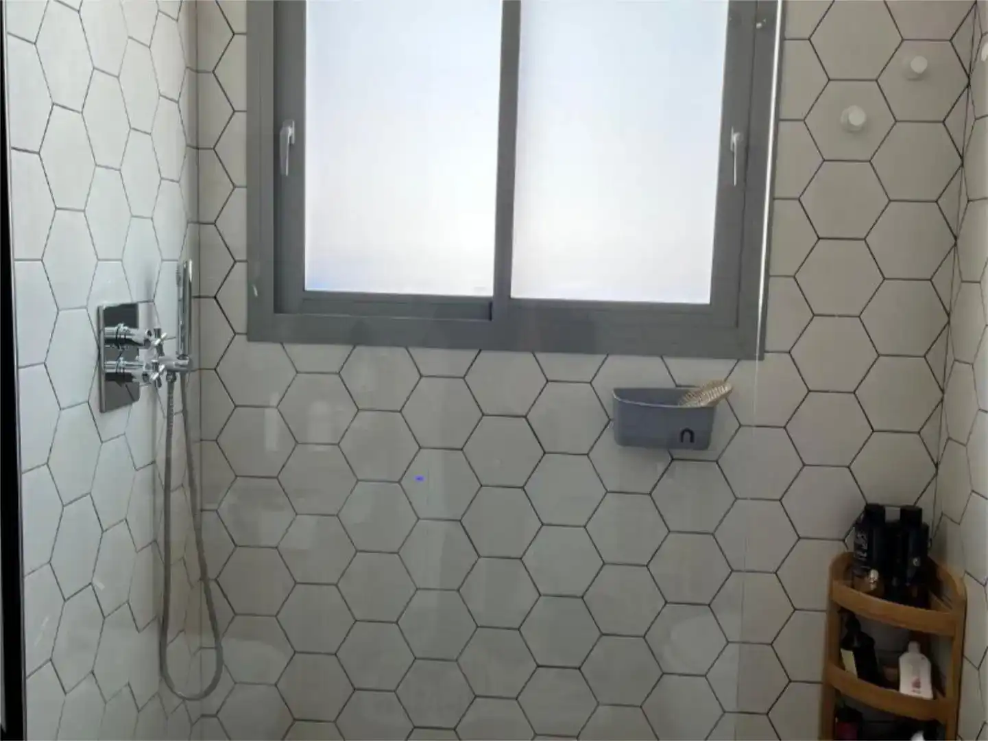 Baño de Piso en venta en Polop con Aire acondicionado, Trastero y Balcón