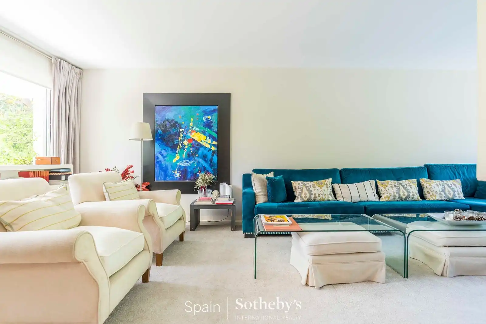 Sala de estar de Casa adosada en venta en Madrid con Aire acondicionado, Calefacción y Jardín privado