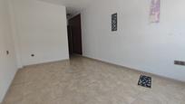 Flat for sale in Vícar