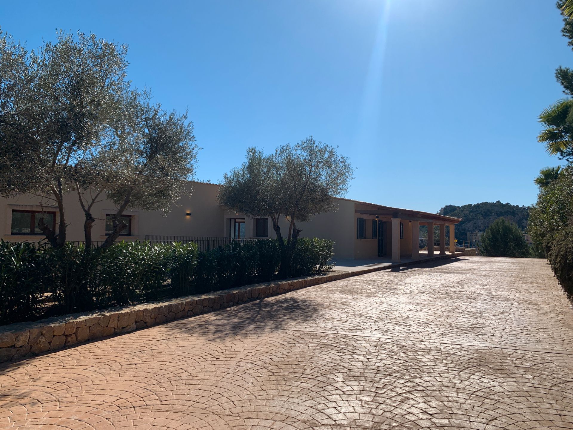 Vista exterior de Finca rústica en venda en Andratx amb Aire condicionat, Calefacció i Jardí privat