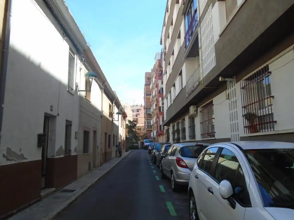 Grundstücke zum Verkauf in FORNS, Nou Eixample Sud