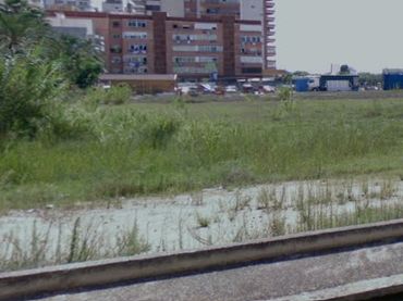 Terreny residencial en venda a Calle del Canal 4