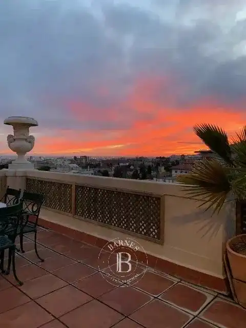 Außenansicht von Wohnung zur Miete in Barcelona mit Klimaanlage, Heizung und Terrasse