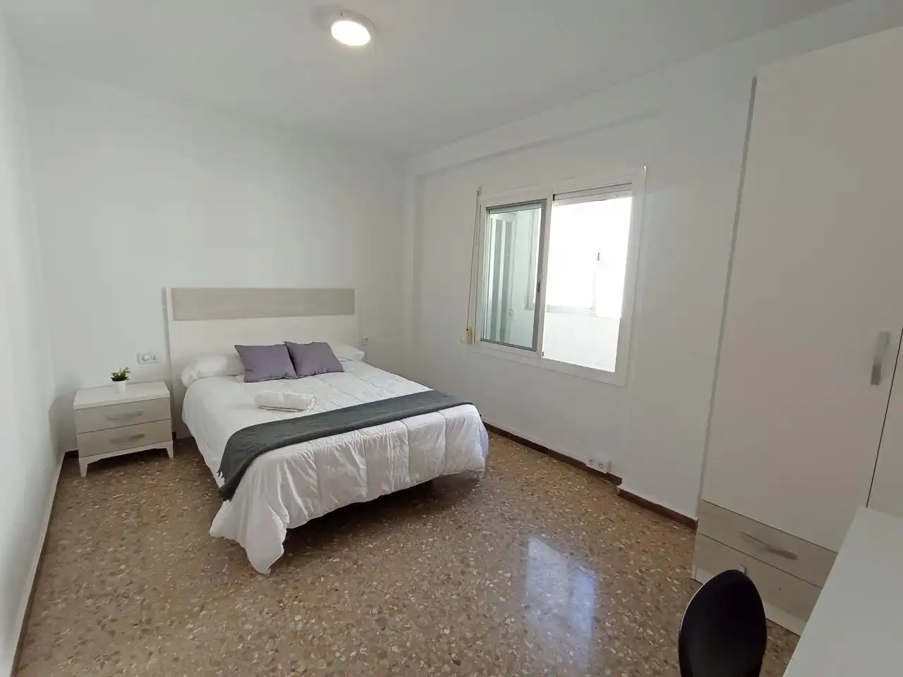 Piso de alquiler en Dels Sants Just I Pastor, L'Illa Perduda