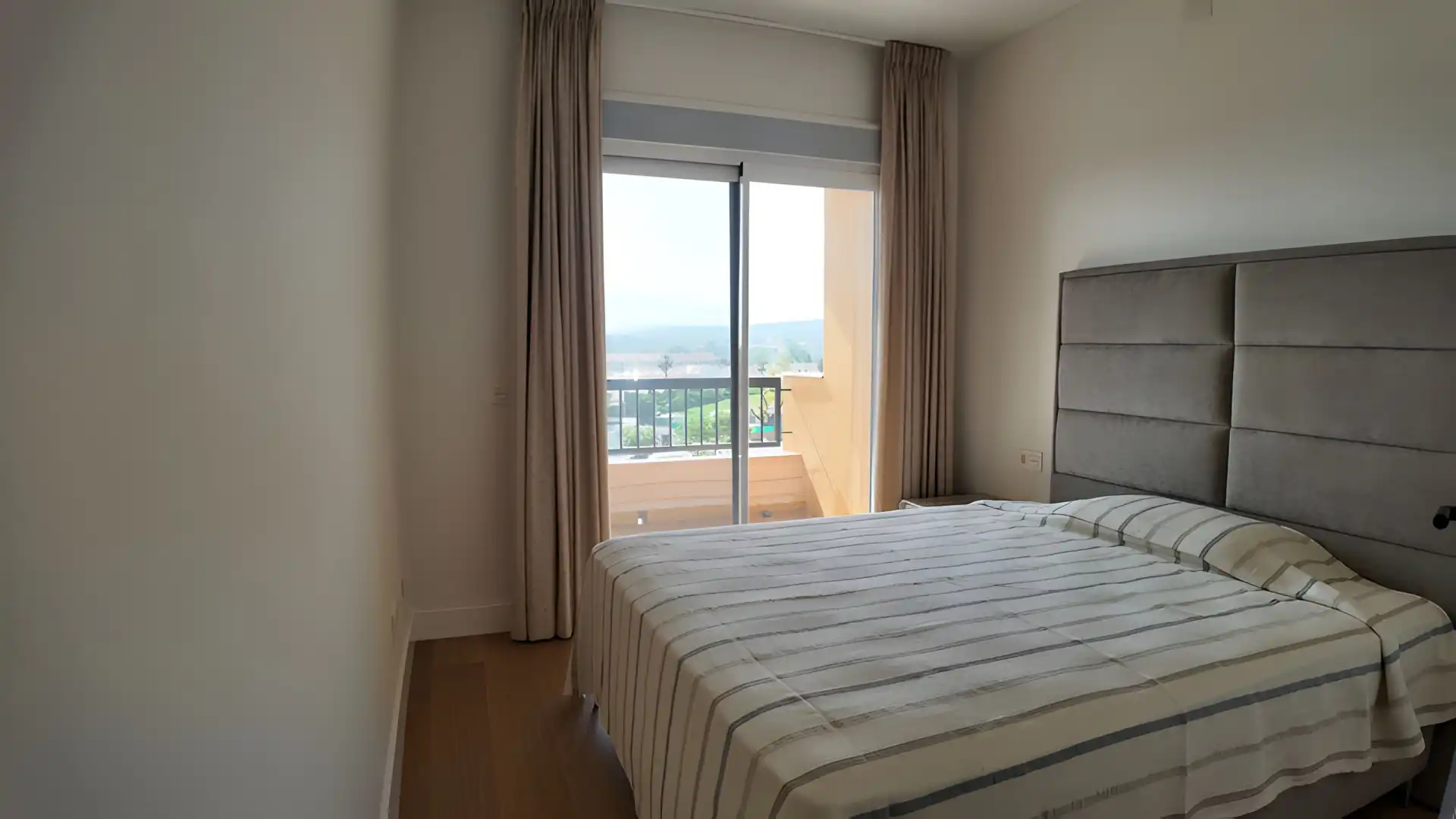 Apartament amb piscina en venda a San Pedro de Alcántara, imagen 18