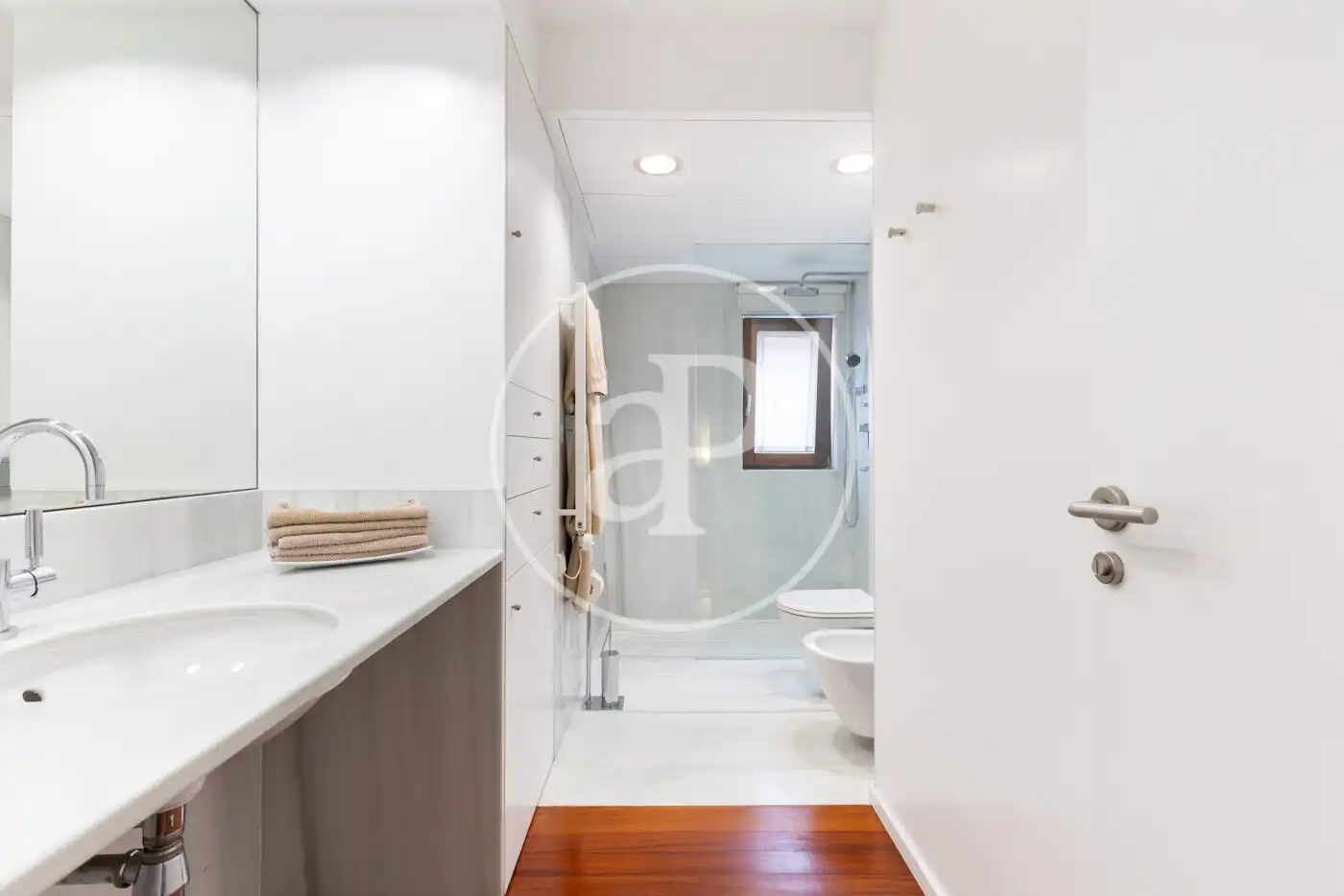 Bathroom of Houses for sale in Sant Cugat del Vallès  with Air Conditioner, Heating and Private garden