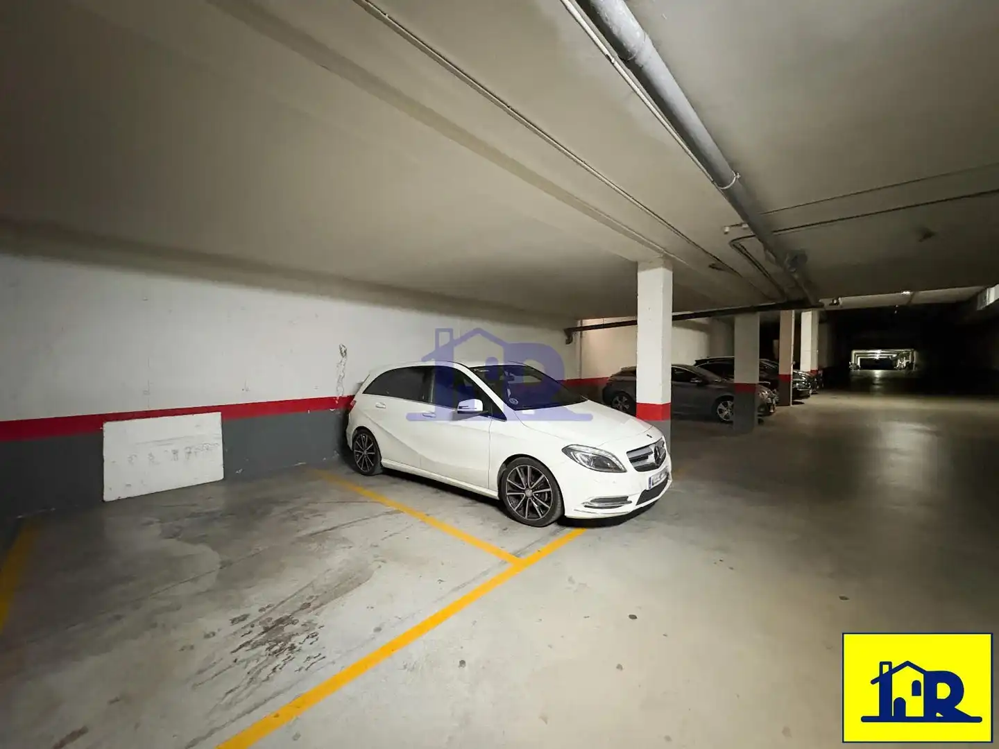 Parking de Piso en venta en Cuenca con Calefacción, Trastero y Piscina