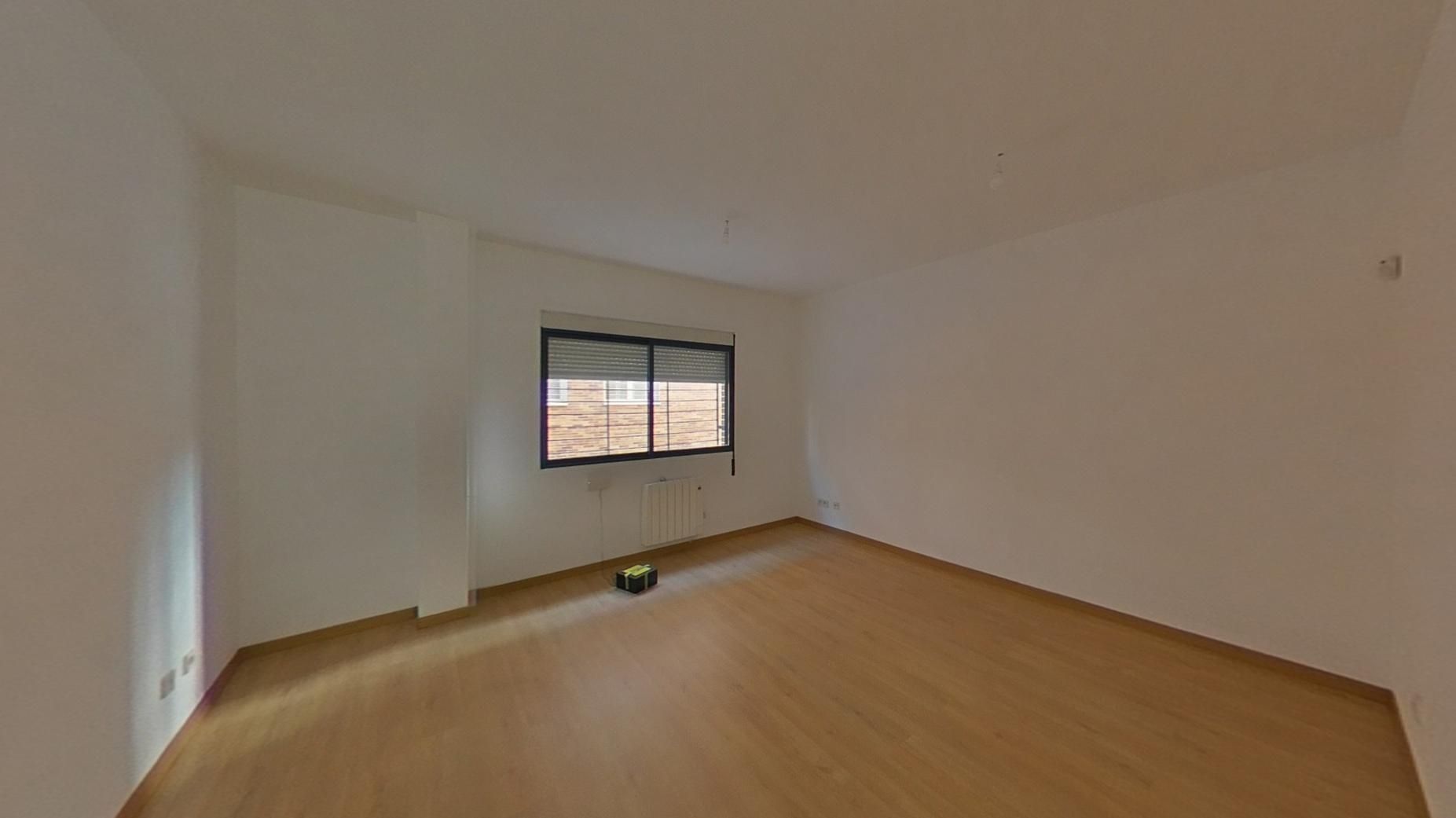 Flat to rent in  Madrid Capital  with Heating
