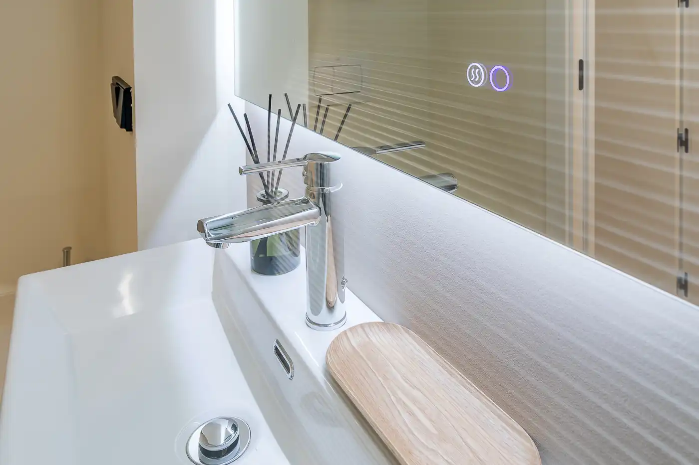 Baño de Estudio de alquiler en Madrid con Aire acondicionado, Calefacción y Amueblado