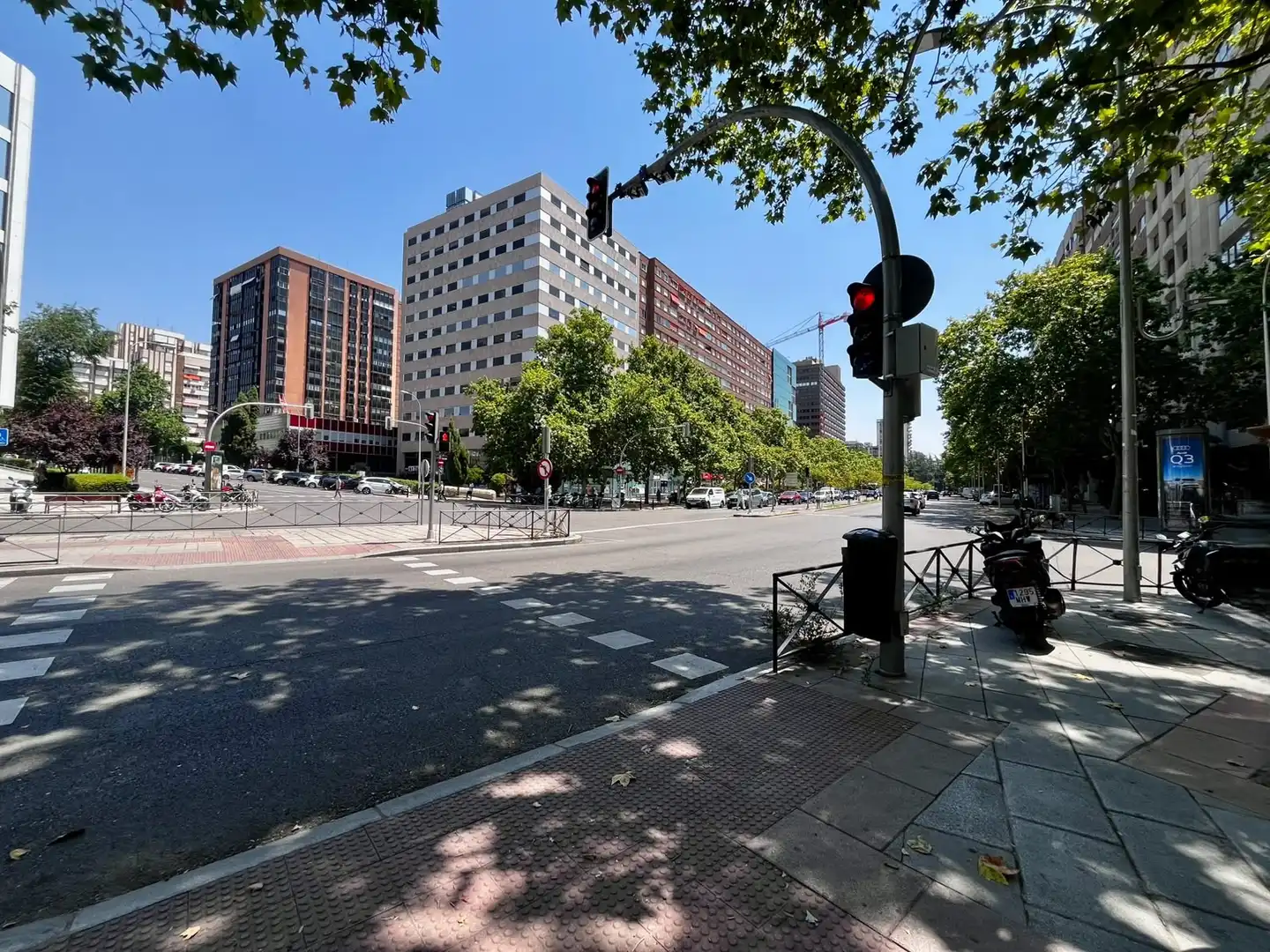 Vista exterior de Garaje en venta en Madrid