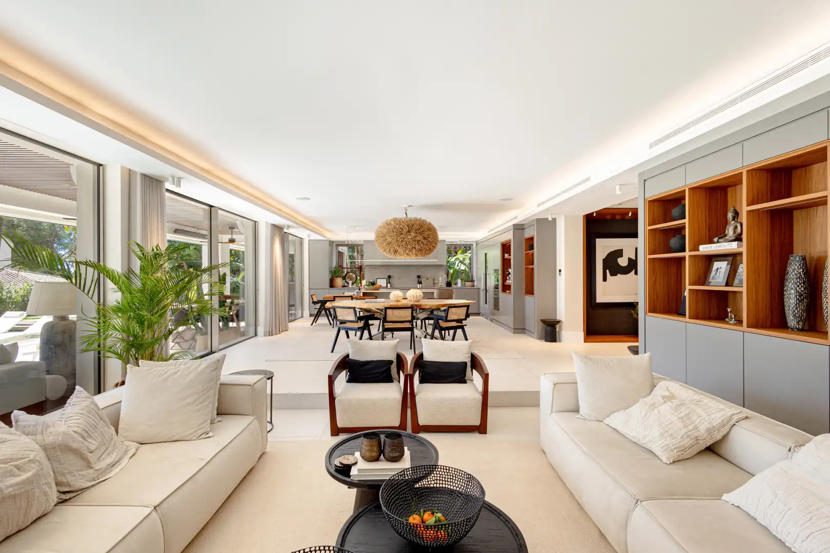 Sala d'estar de Casa o xalet de lloguer en Marbella amb Calefacció, Jardí privat i Terrassa