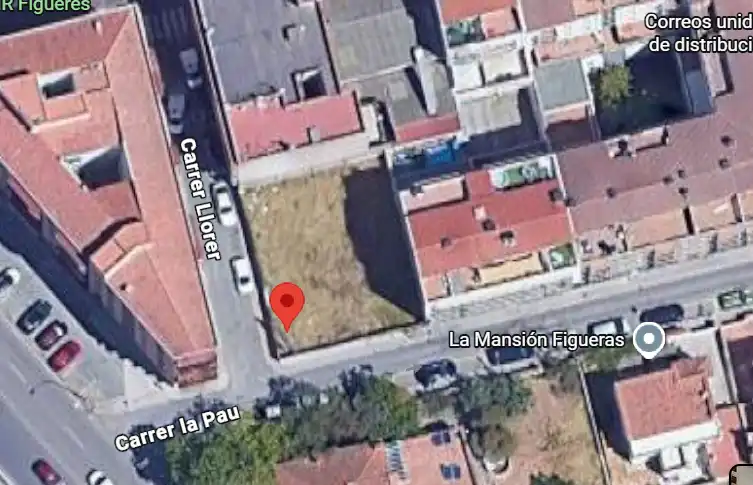 Terreny residencial en venda a la Pau 24