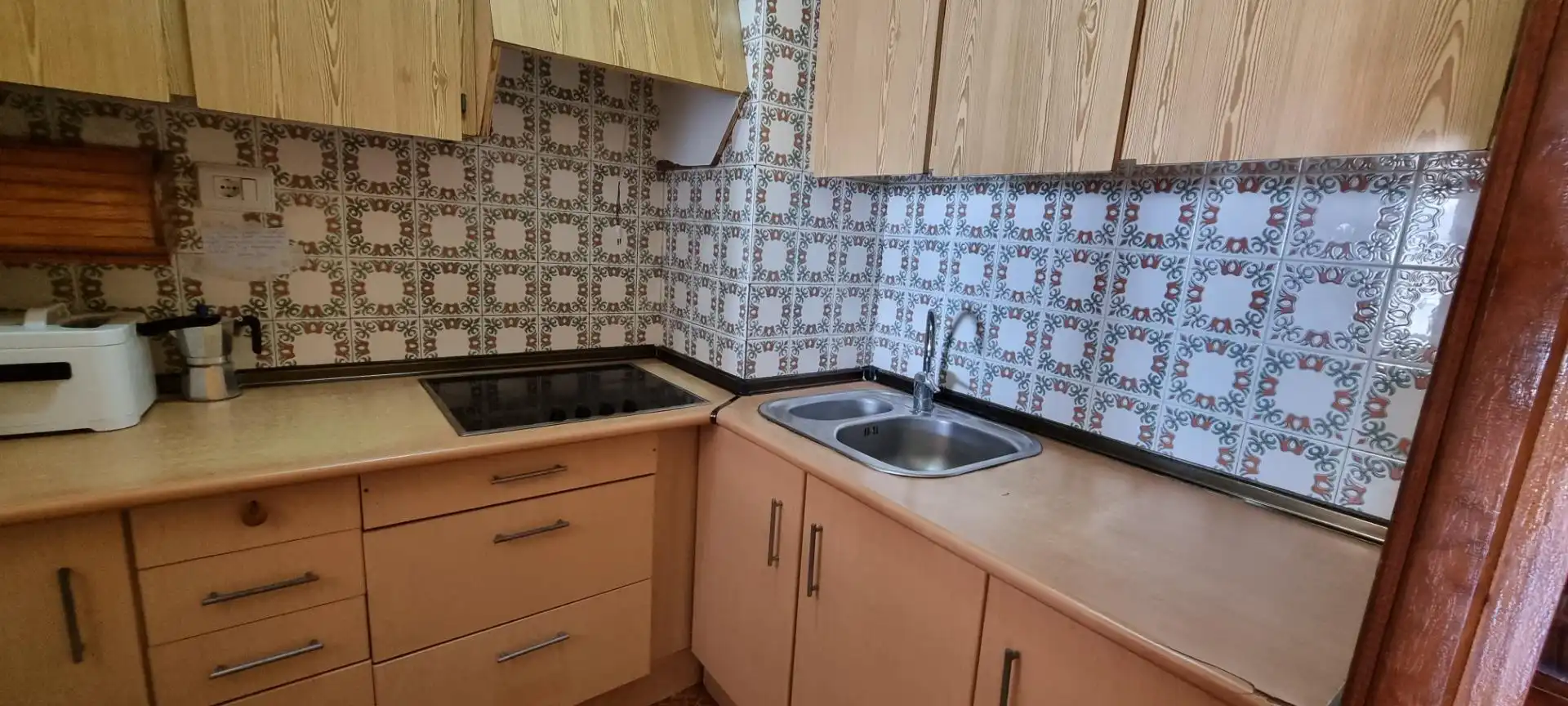 Kitchen of Flat for sale in Cullera  with Air Conditioner, Storage room and Furnished