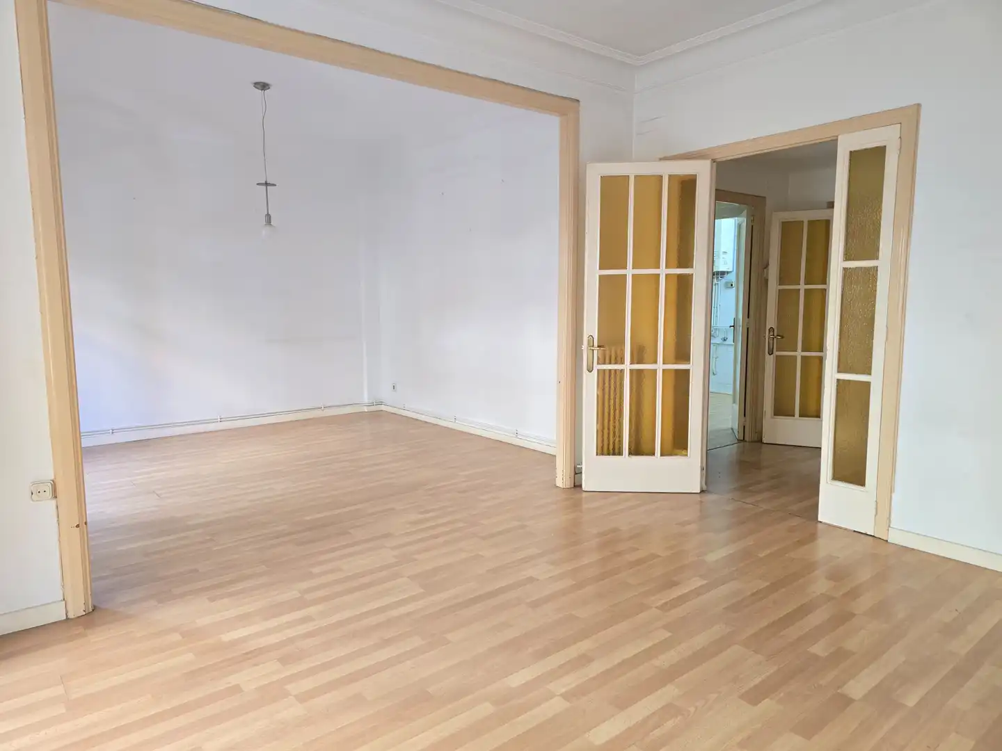 Sala de estar de Piso en venta en Sabadell con Calefacción, Parquet y Balcón