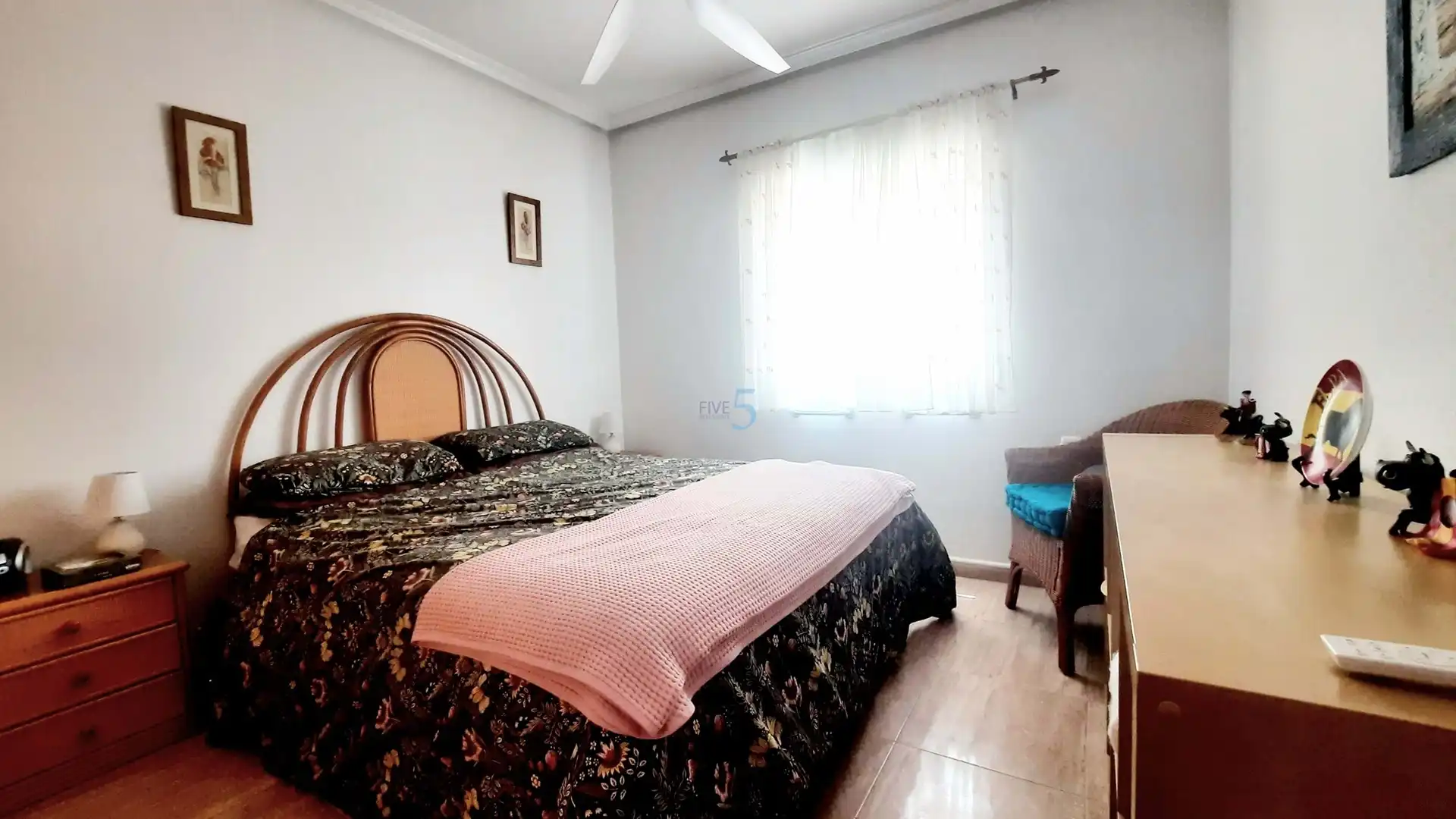 Habitación de Casa adosada en venta en Pilar de la Horadada con Terraza