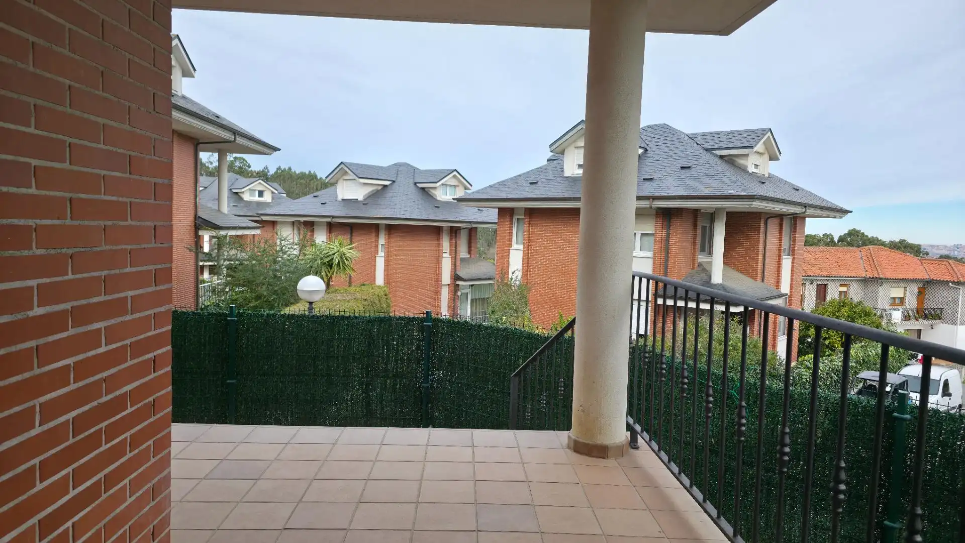Terrassa de Casa o xalet en venda en Camargo amb Calefacció