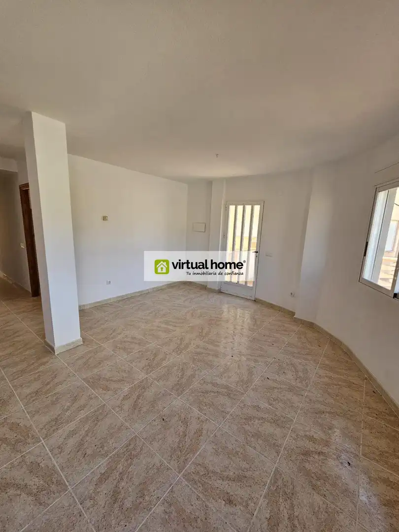 Sala de estar de Casa o chalet en venta en La Nucia con Jardín privado, Terraza y Trastero