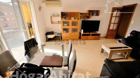 Foto 3 de Piso en venta en Lauri Volpi, L'Eixereta, Burjassot