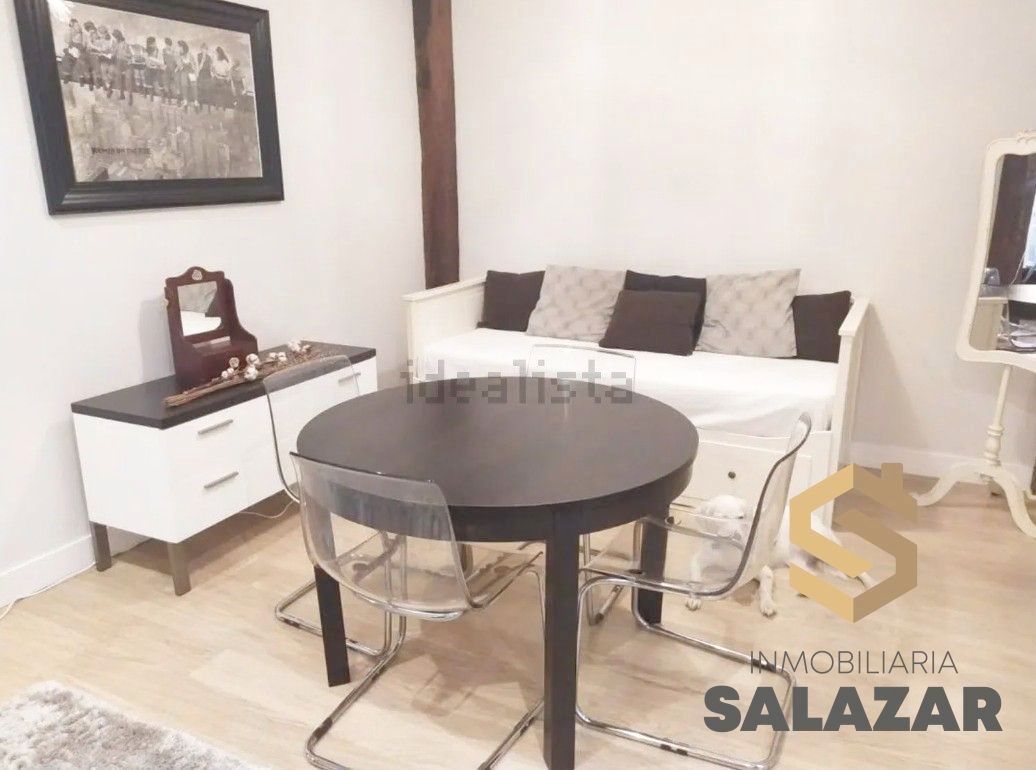 Sala d'estar de Pis de lloguer en Bilbao  amb Calefacció i Terrassa