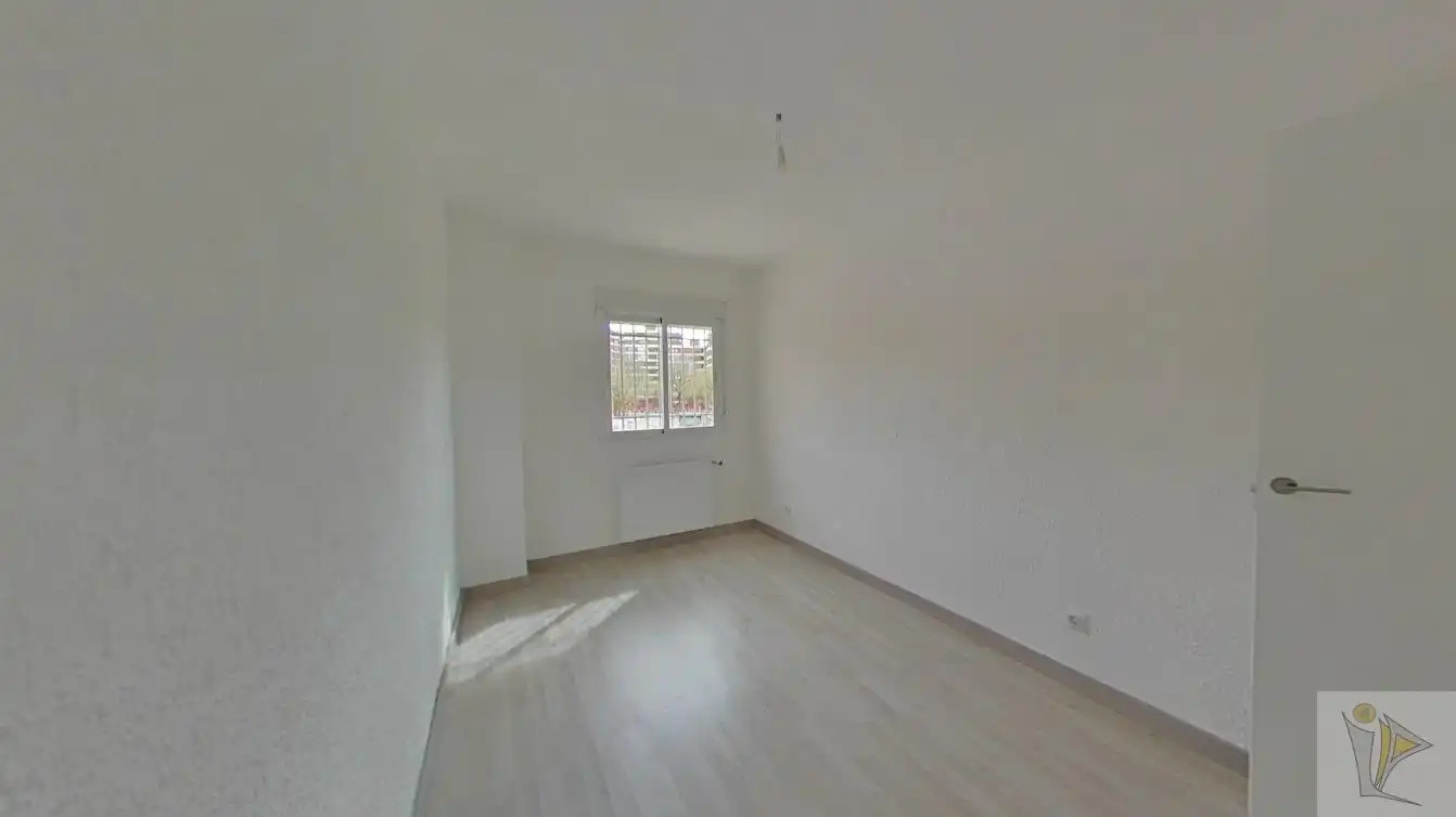 Wohnung zum Verkauf in CL CHIPRE , Fuenlabrada II - El Molino