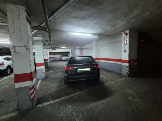 Garaje en Venta en San Pablo y Santa Marina