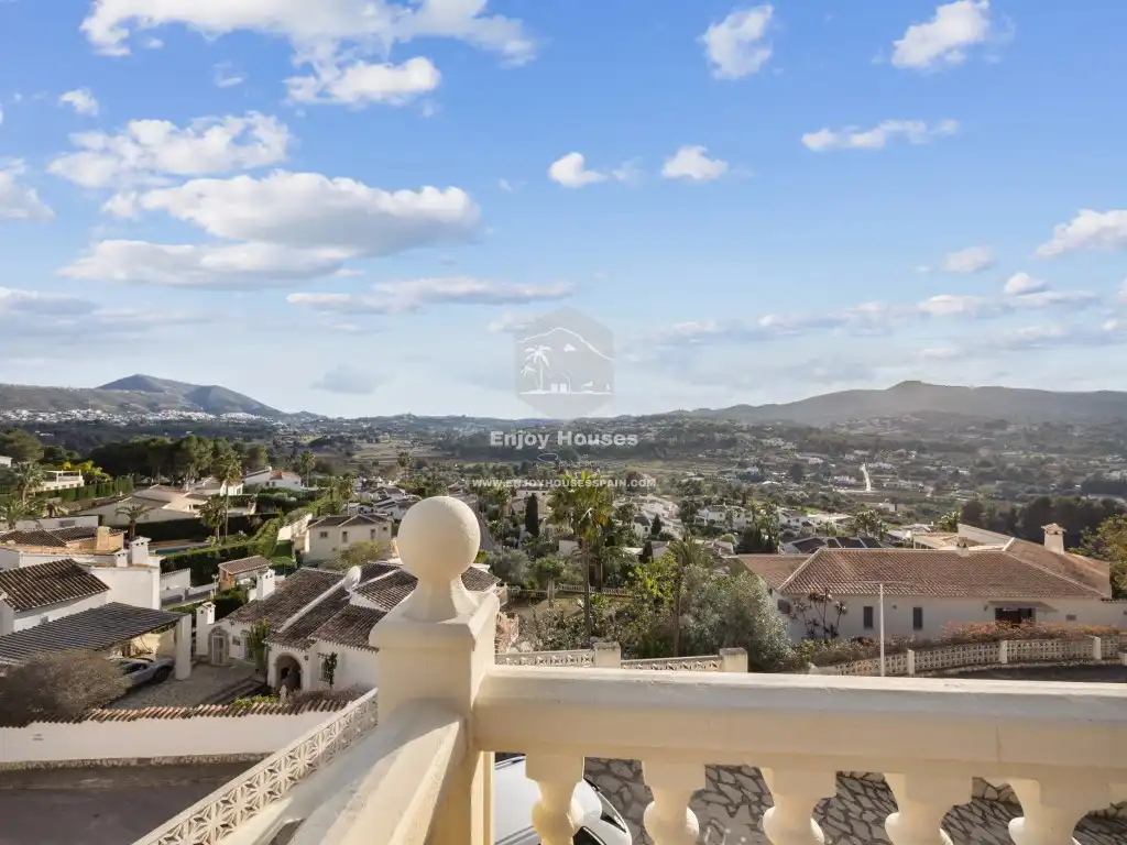 Houses for sale in Partides comunes - Adsubia