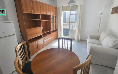 Living room of Flat to rent in  Sevilla Capital  with Air Conditioner, Heating and Furnished