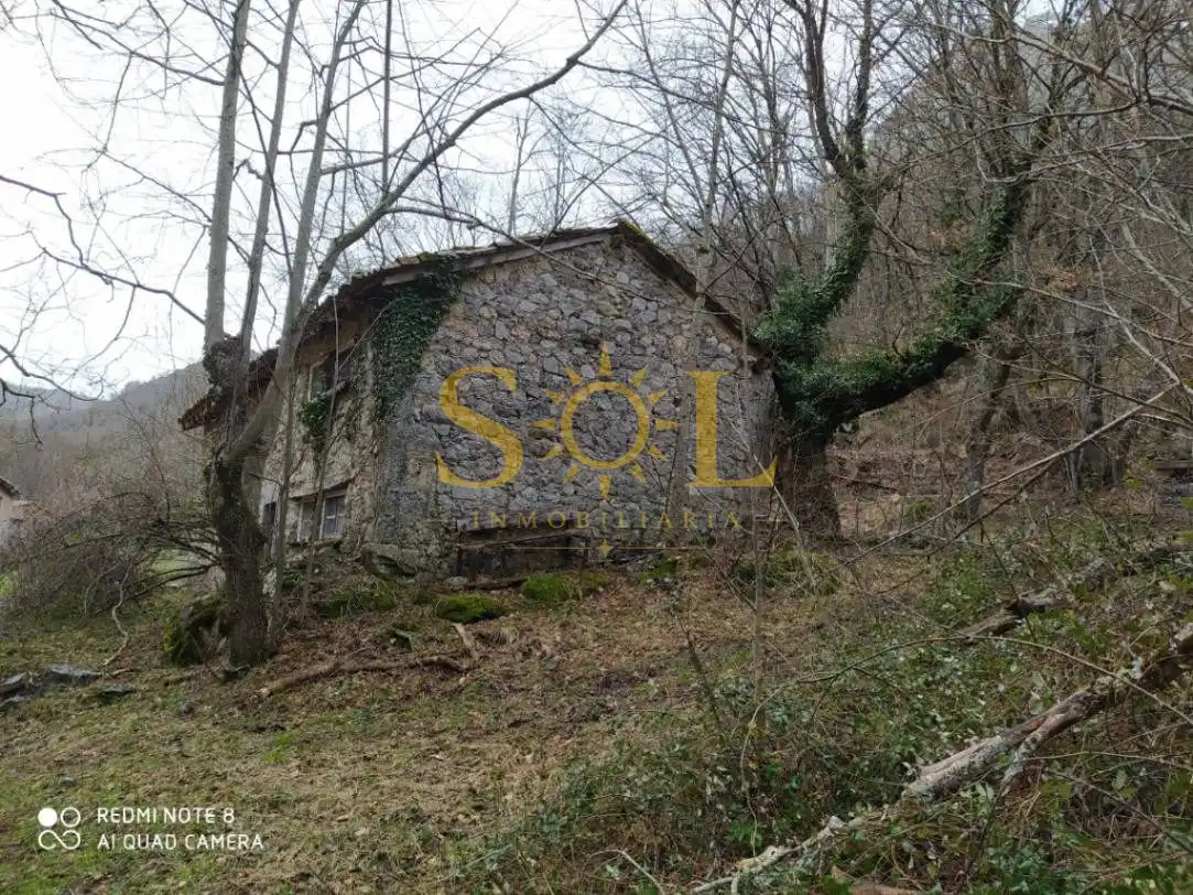 Finca rústica en venta en Posada de Valdeón con Jardín privado y Parquet